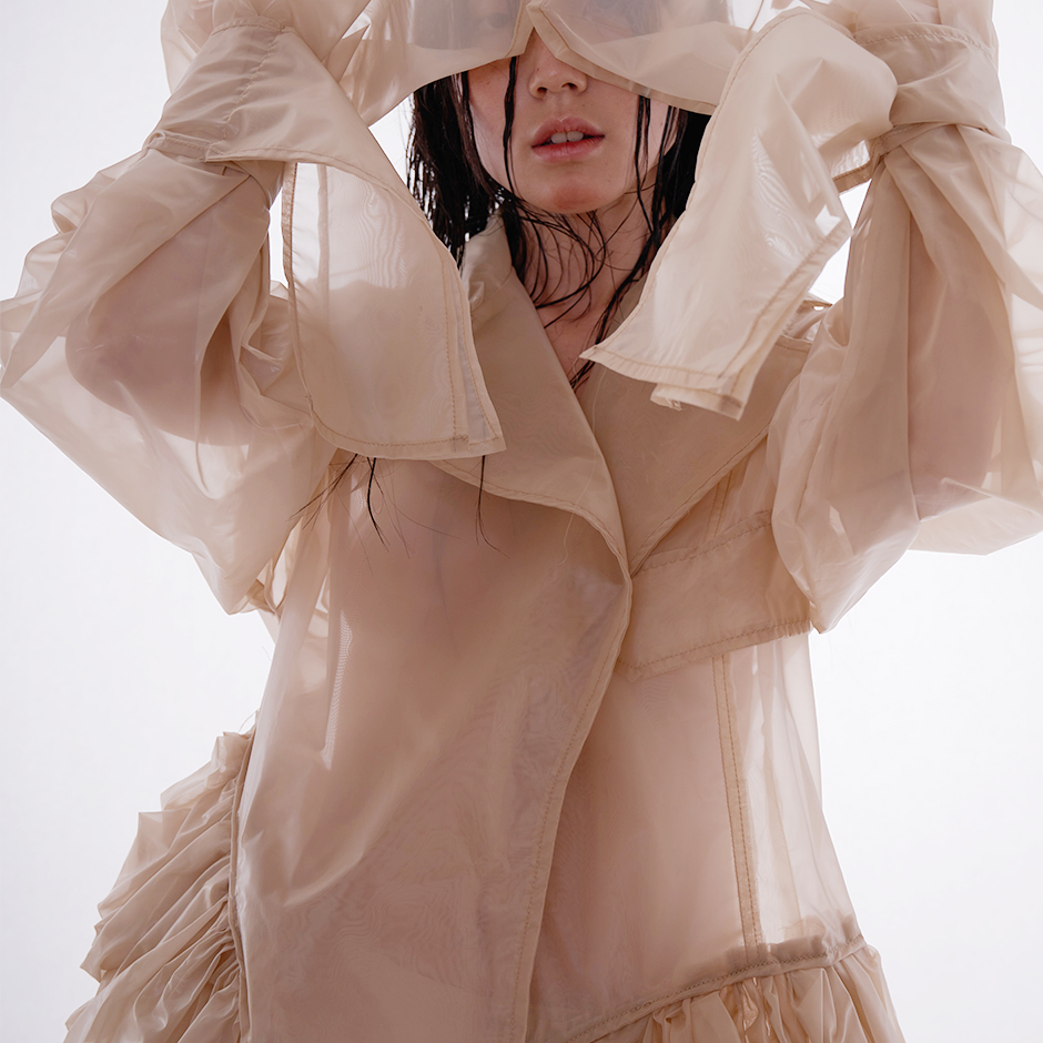 No closure jacket. Translucent pink.